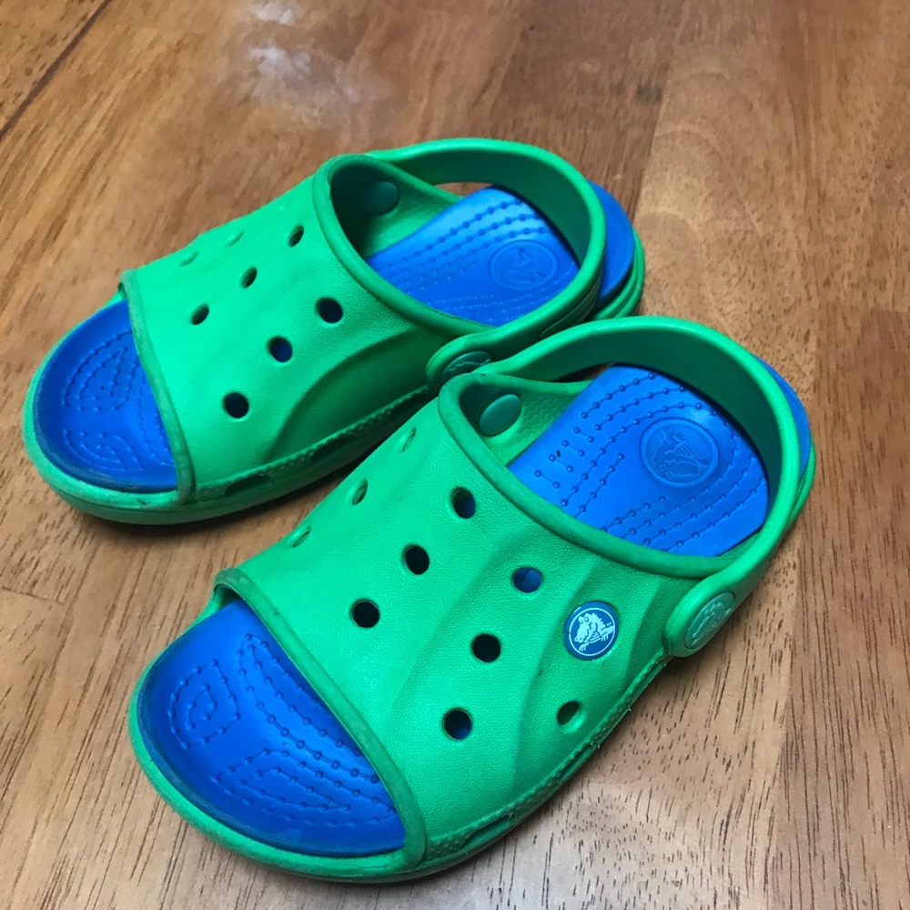 boys Crocs. Size 8/9